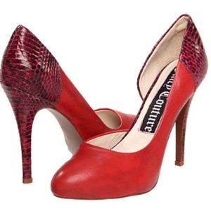 NWT Juicy Couture Elise Snake Print Pump Heel